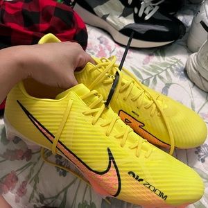 Nike zoom mercurial soccer cleats